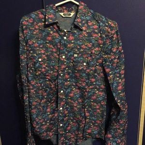 Salt Valley Long Sleeved Button Down